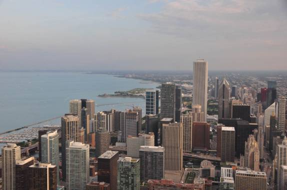 Vista da cidade do alto da John Hancock Tower, em Chicago, estado de Illinois, nos Estados Unidos